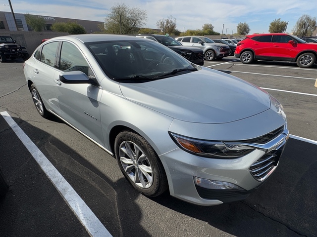 2022 Chevrolet Malibu LT 2