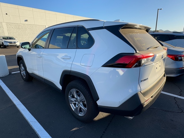 2022 Toyota RAV4 XLE 4