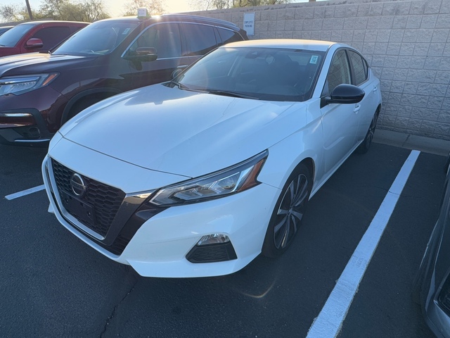 2022 Nissan Altima 2.5 SR 3