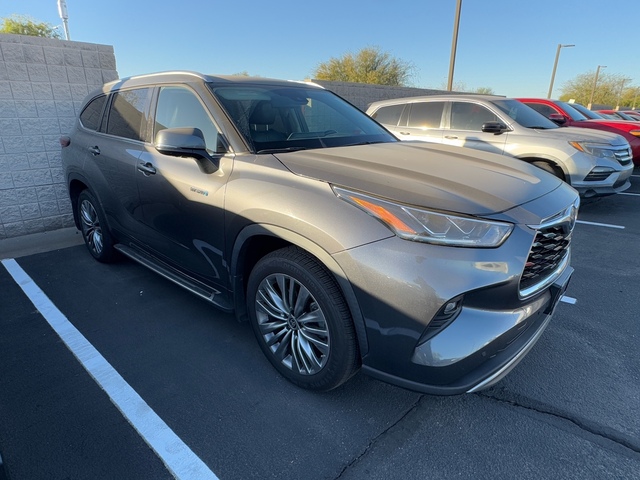 2021 Toyota Highlander Hybrid Platinum 2