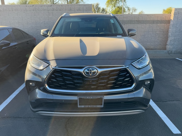 2021 Toyota Highlander Hybrid Platinum 8