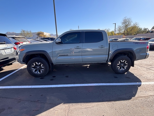 2022 Toyota Tacoma TRD Off-Road 6