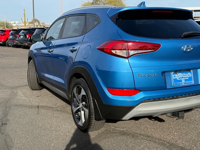 2017 Hyundai TUCSON  9