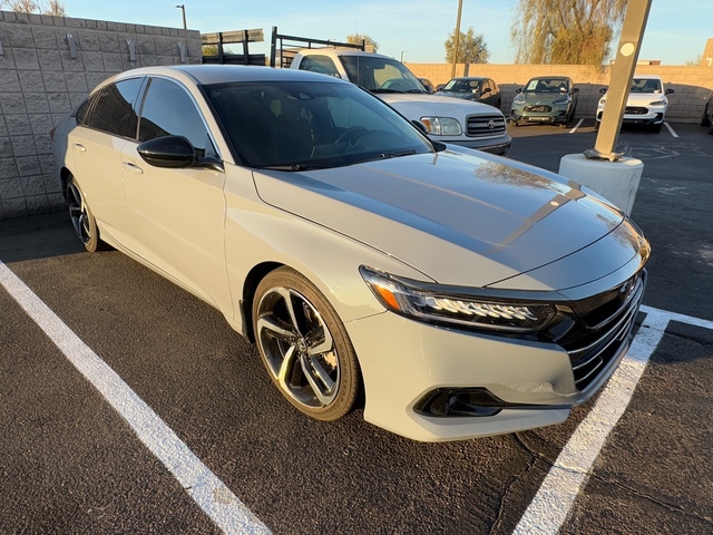 2022 Honda Accord Sport 2