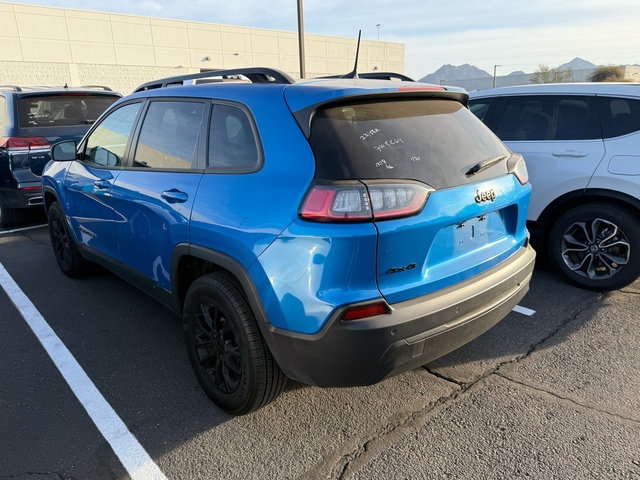 2023 Jeep Cherokee Altitude 4