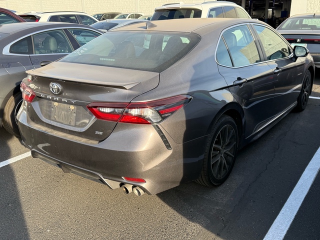 2022 Toyota Camry SE 7