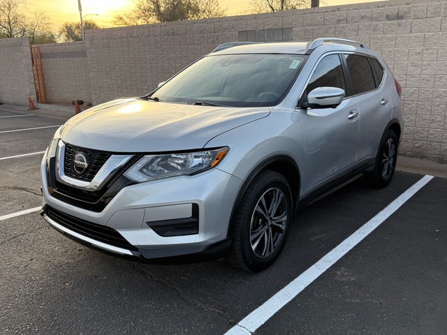 2019 Nissan Rogue SV 3