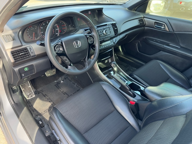 2016 Honda Accord  15