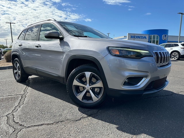 2020 Jeep Cherokee  1