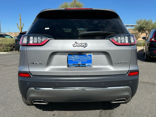 2020 Jeep Cherokee  6