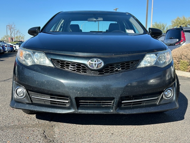 2014 Toyota Camry  3