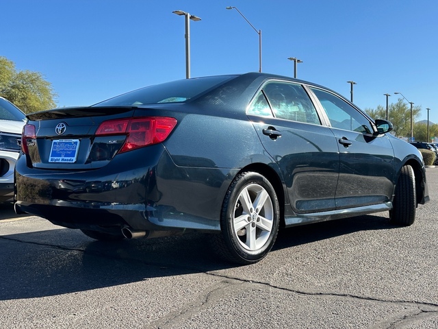 2014 Toyota Camry  5