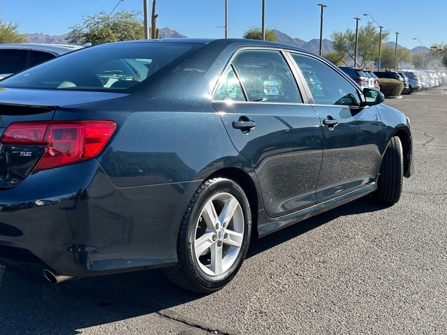 2014 Toyota Camry  6