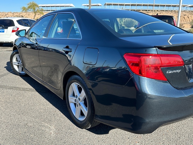 2014 Toyota Camry  7