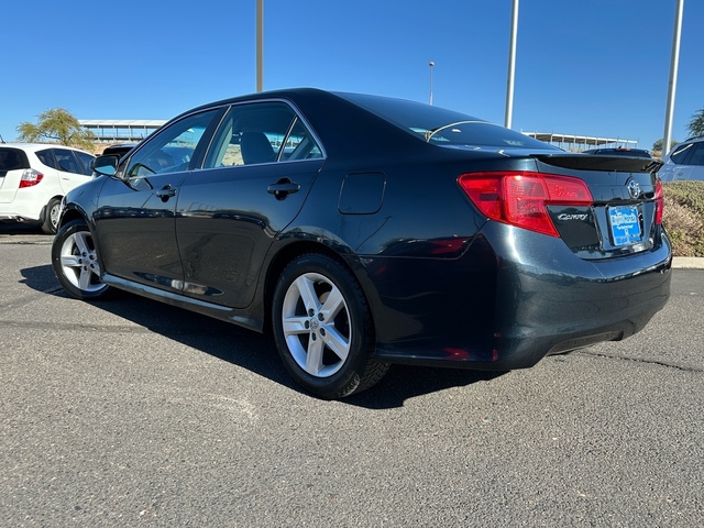 2014 Toyota Camry  8