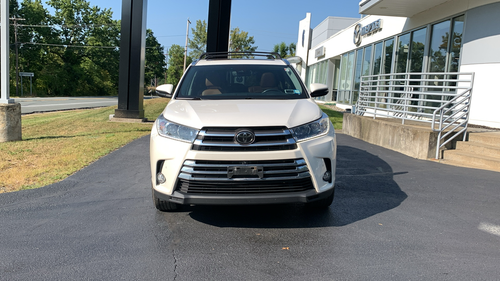 2018 Toyota Highlander  2