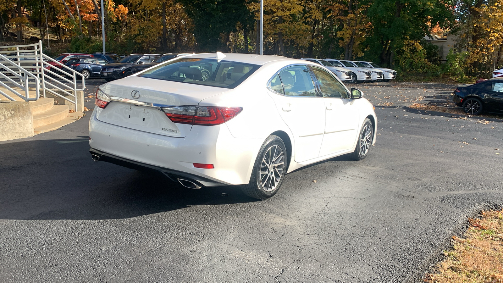 2016 Lexus ES 350 5