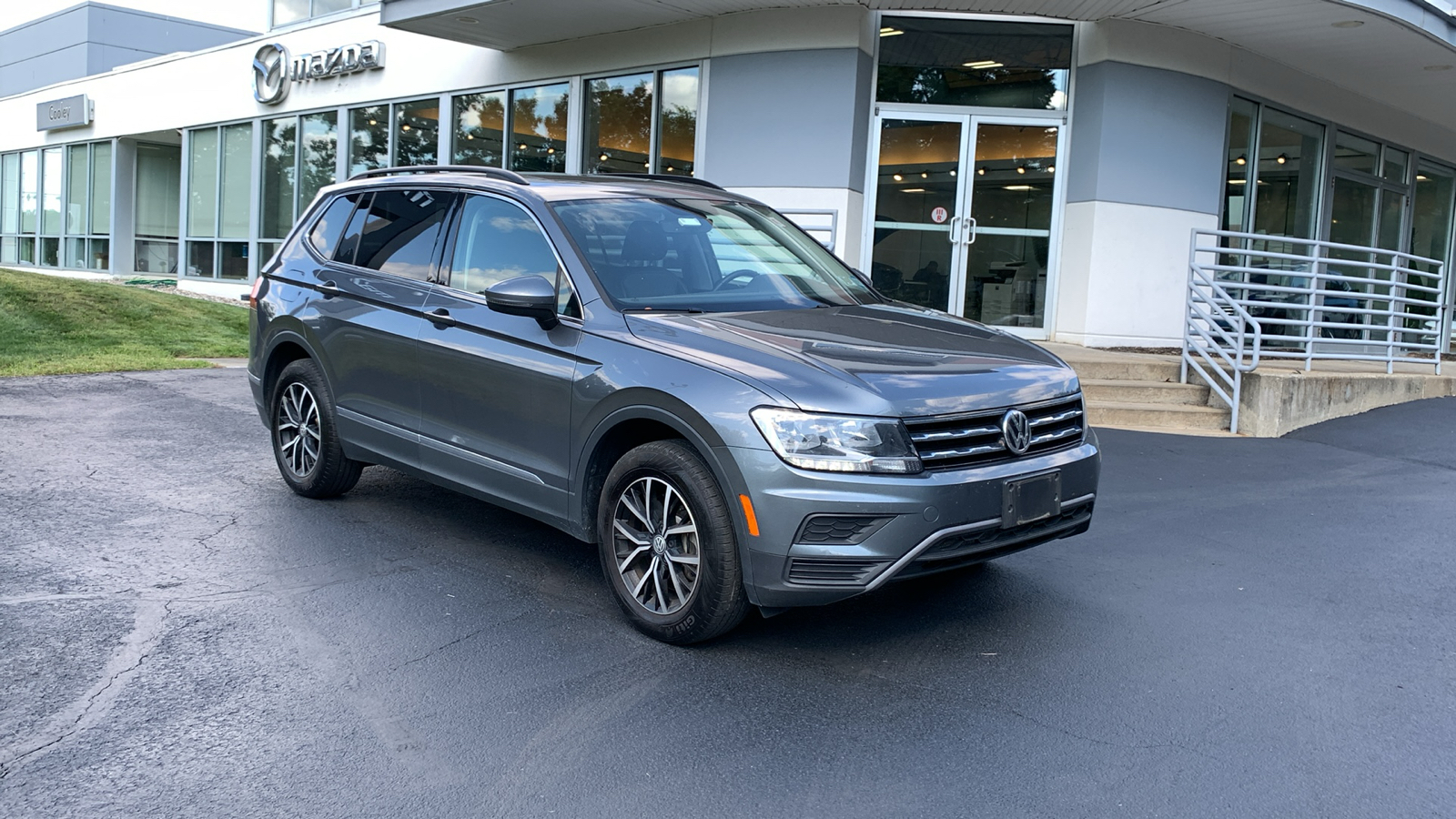 2021 Volkswagen Tiguan 2.0T SE 3