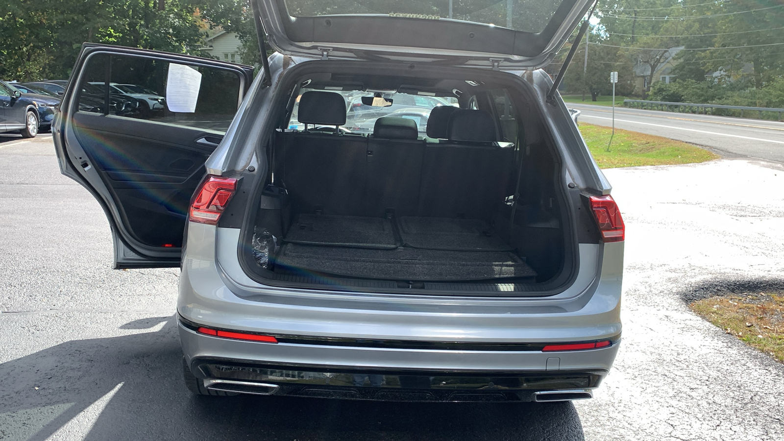 2021 Volkswagen Tiguan 2.0T SE R-Line Black 25