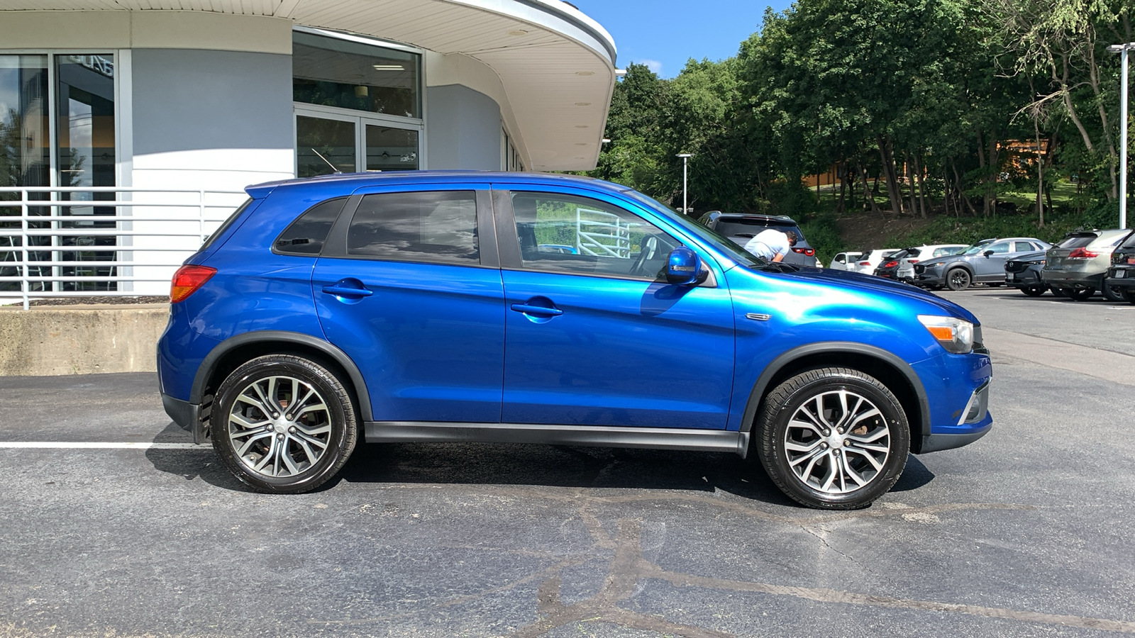 2016 Mitsubishi Outlander Sport 2.0 ES 4