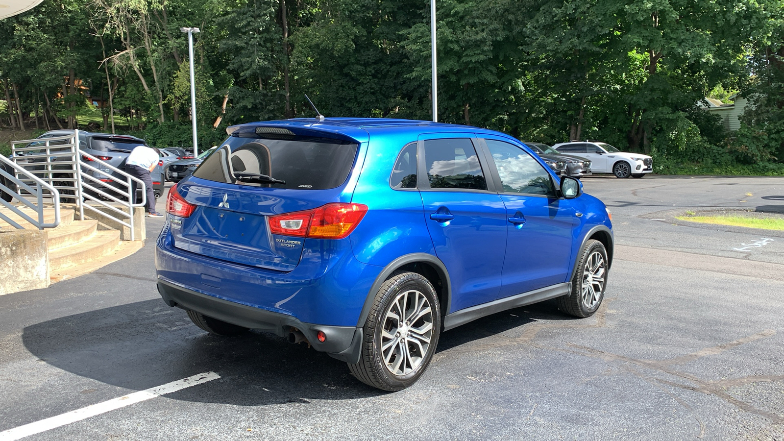 2016 Mitsubishi Outlander Sport 2.0 ES 5