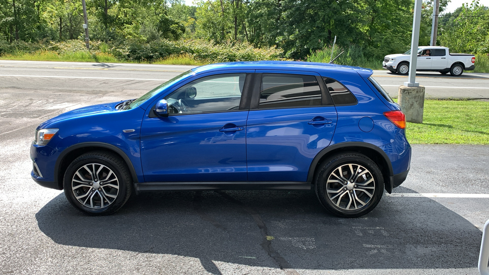 2016 Mitsubishi Outlander Sport 2.0 ES 8