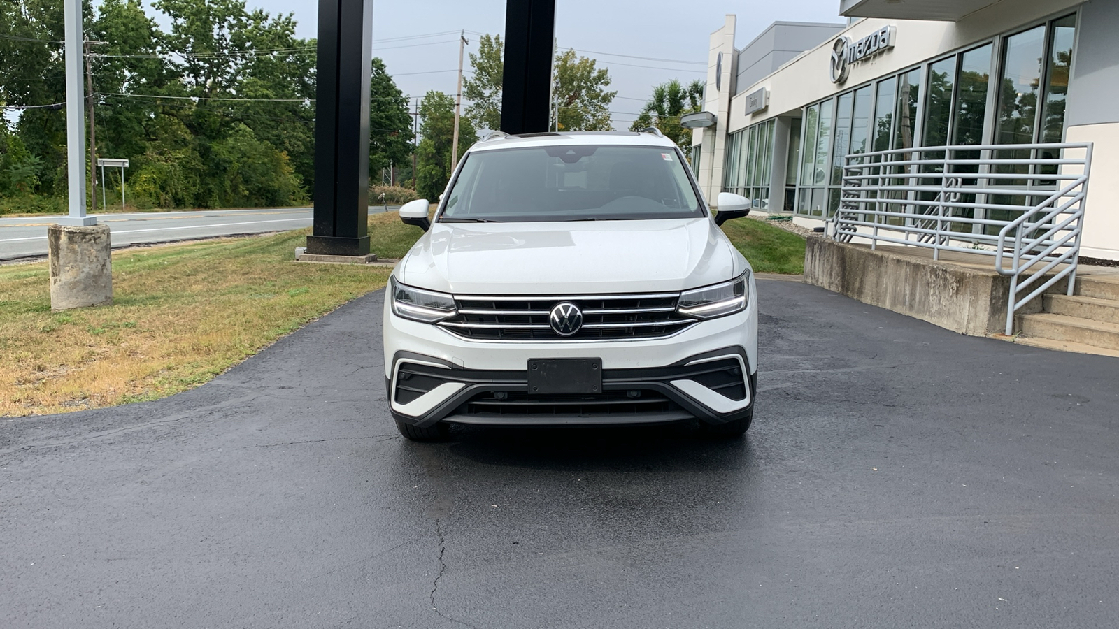 2024 Volkswagen Tiguan 2.0T SE 2