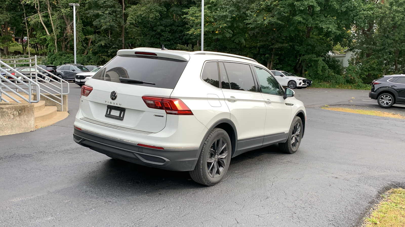 2024 Volkswagen Tiguan 2.0T SE 5