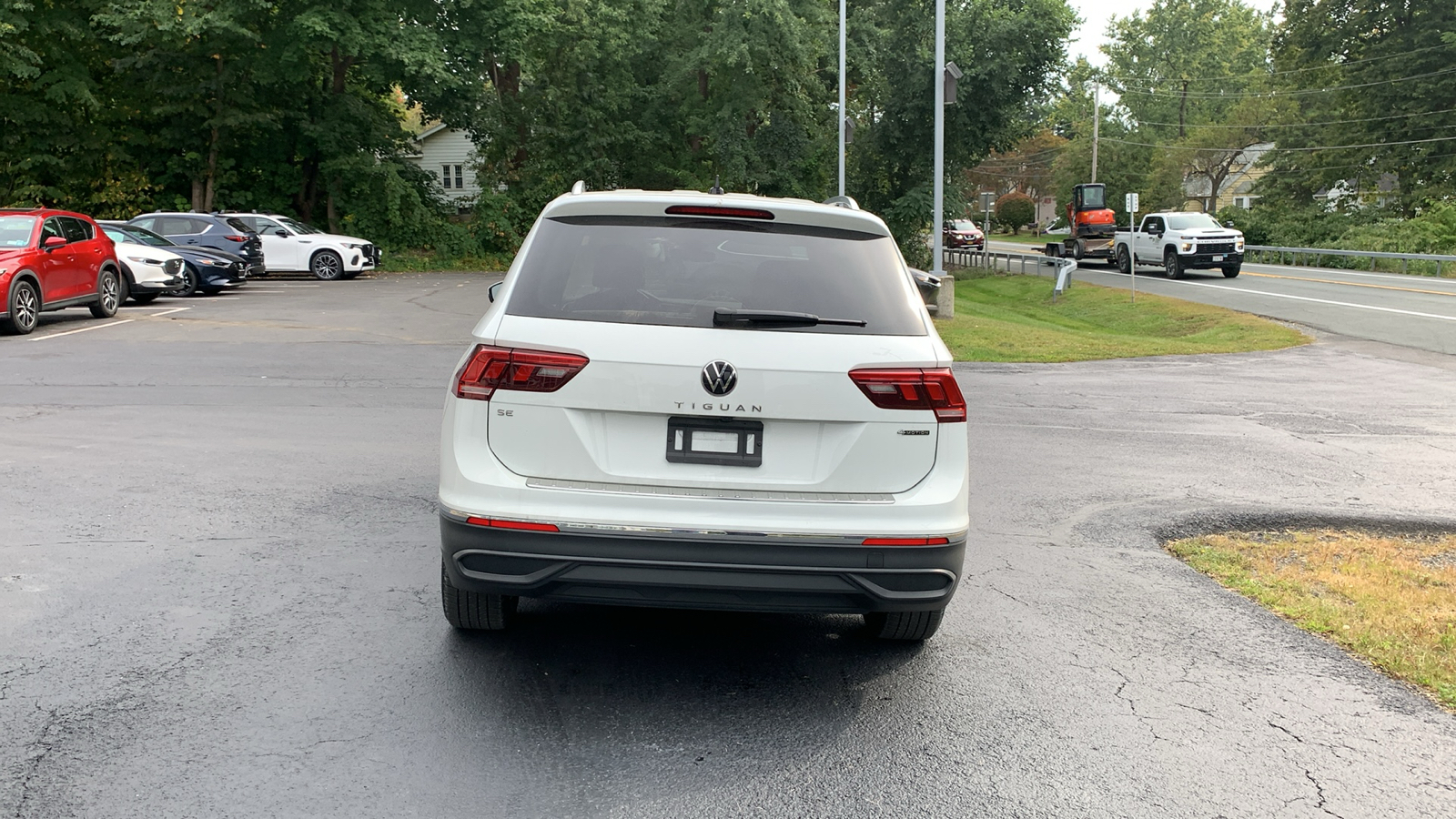 2024 Volkswagen Tiguan 2.0T SE 6