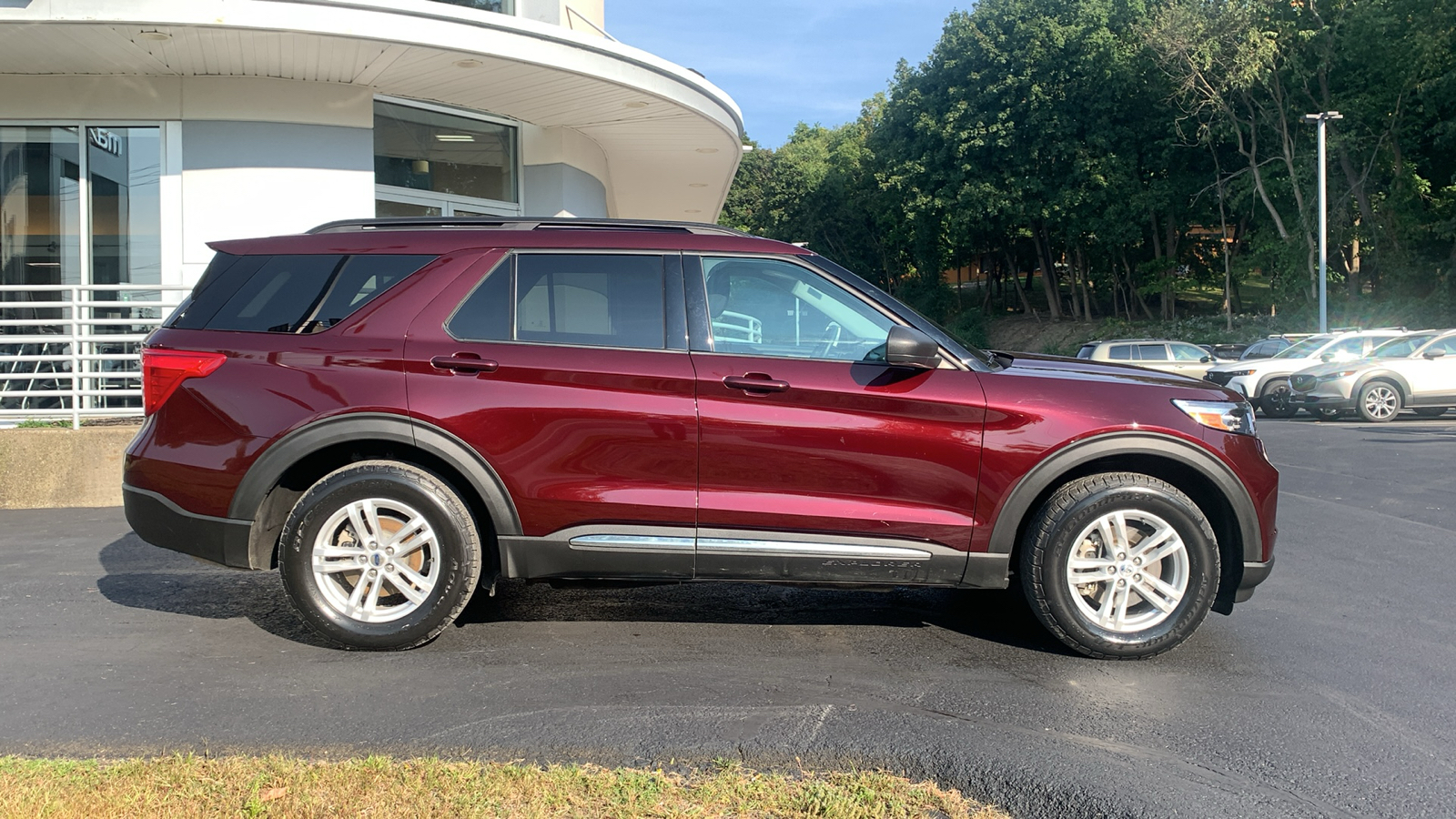 2022 Ford Explorer XLT 4