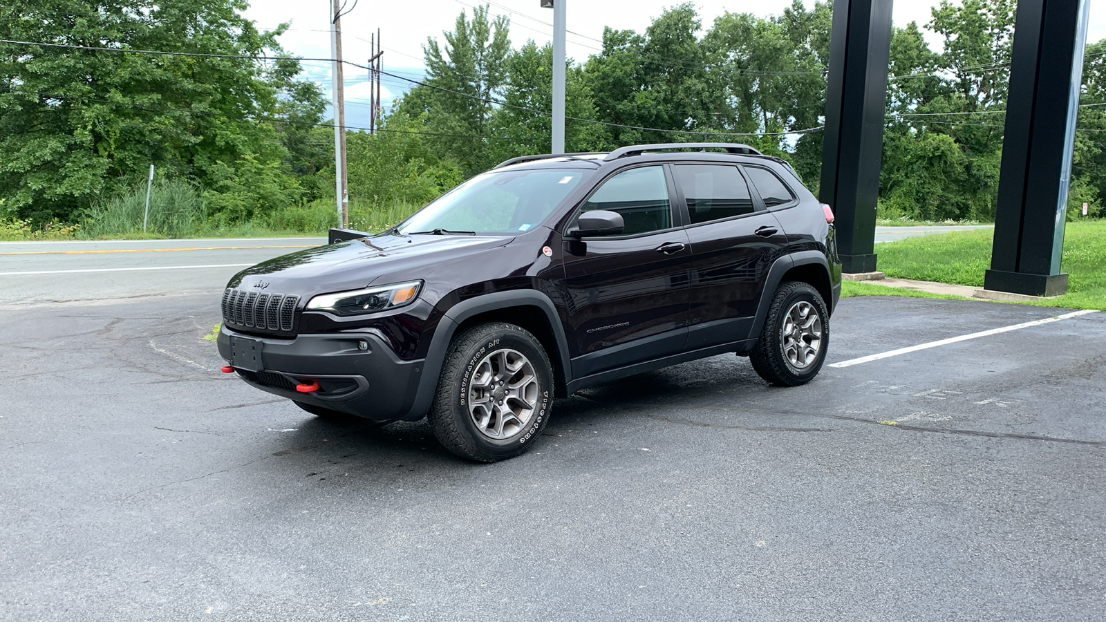 2021 Jeep Cherokee Trailhawk 1