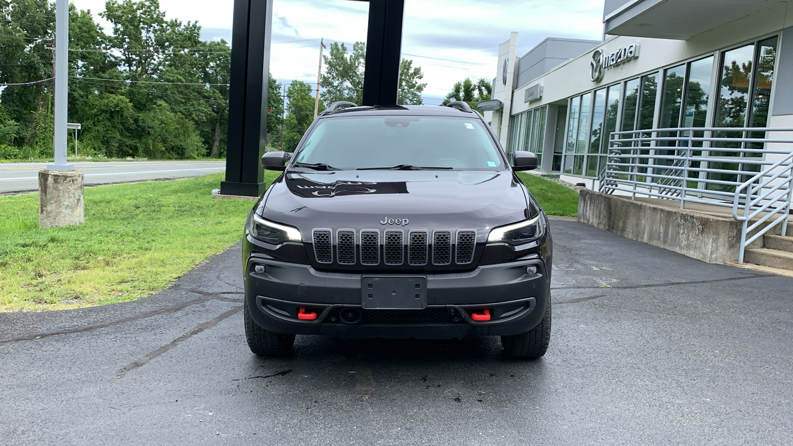 2021 Jeep Cherokee Trailhawk 2