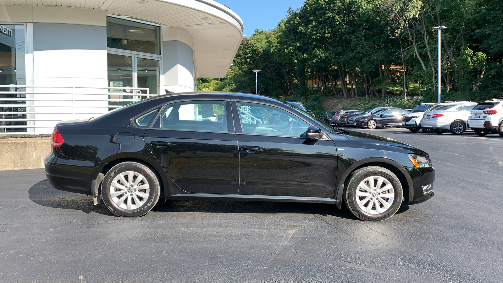 2014 Volkswagen Passat  4