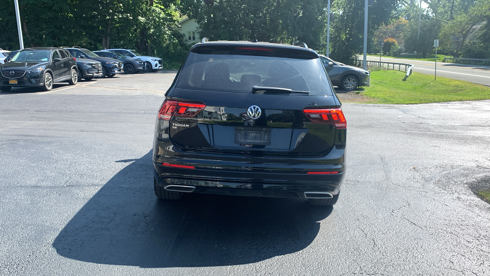 2021 Volkswagen Tiguan 2.0T SE R-Line Black 6