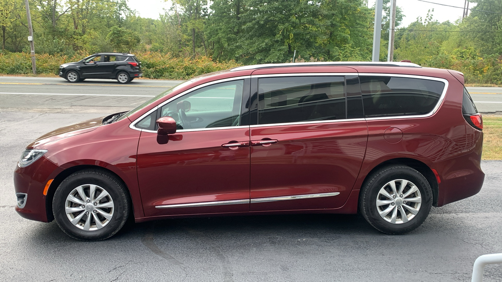 2018 Chrysler Pacifica Touring L Plus 8