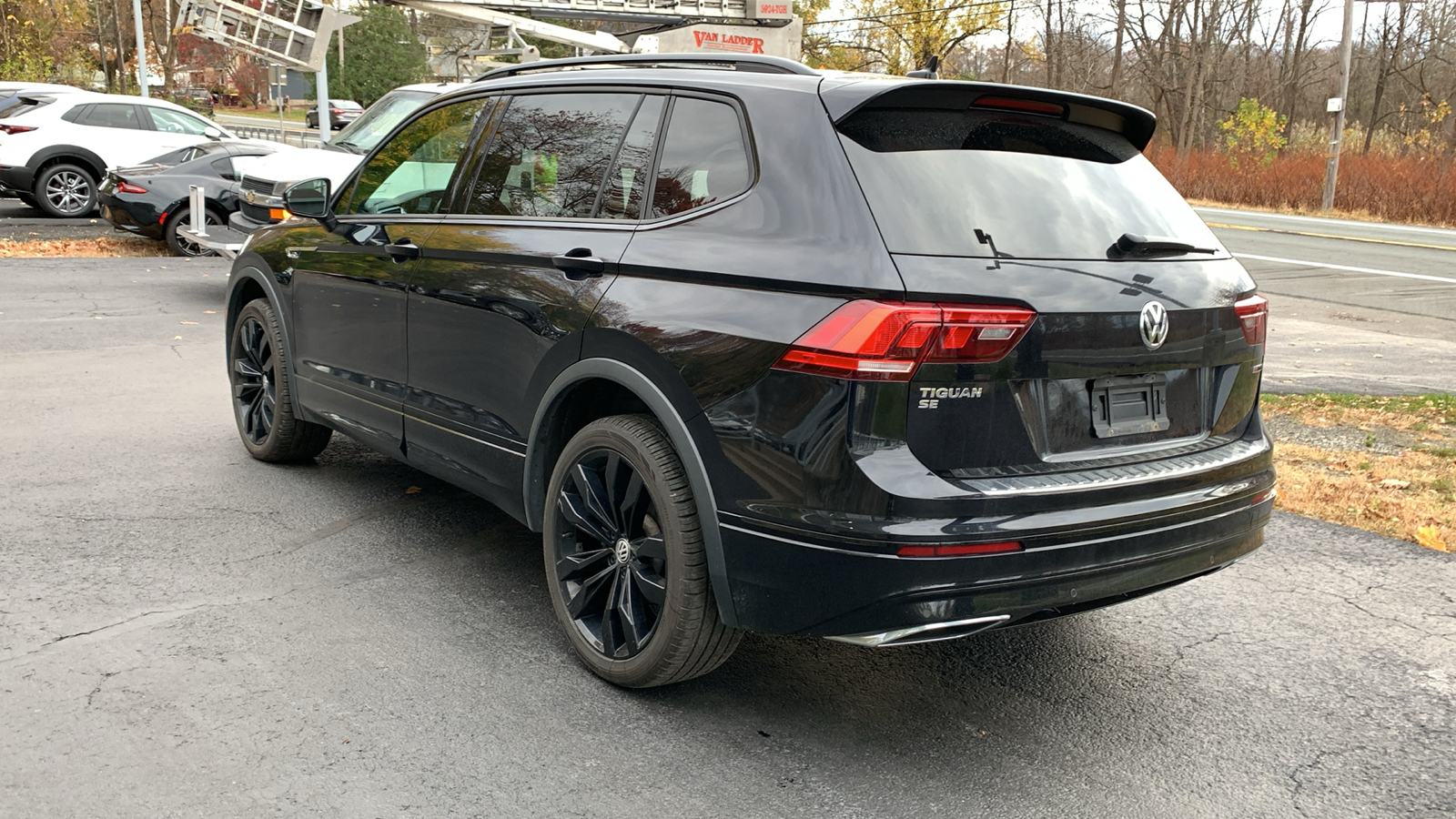 2021 Volkswagen Tiguan 2.0T SE R-Line Black 7