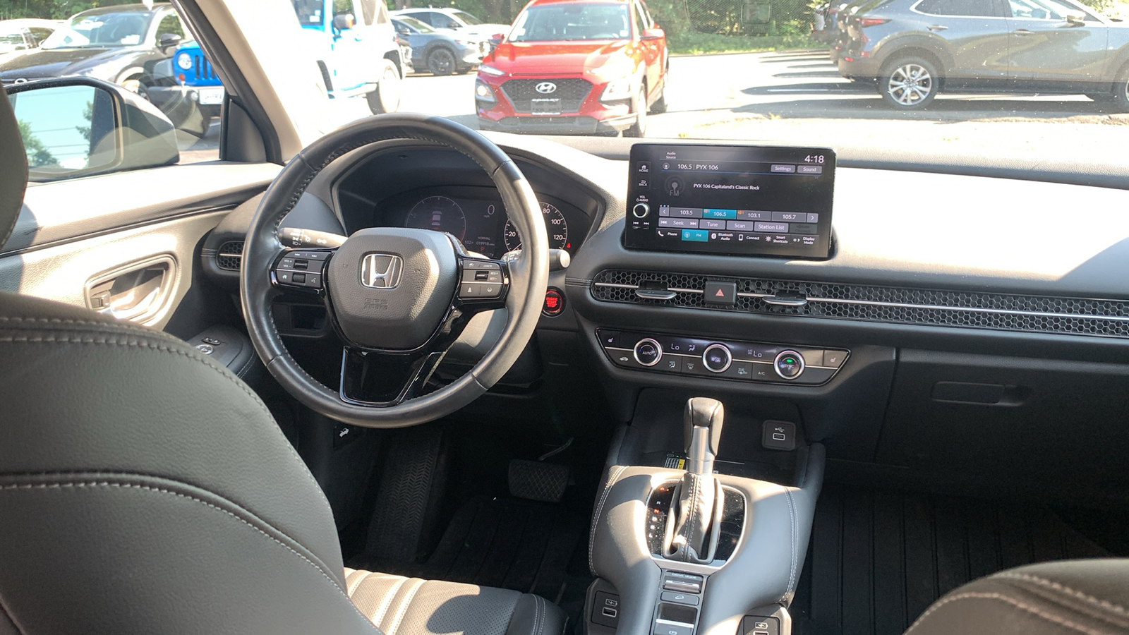 2023 Honda HR-V EX-L 24