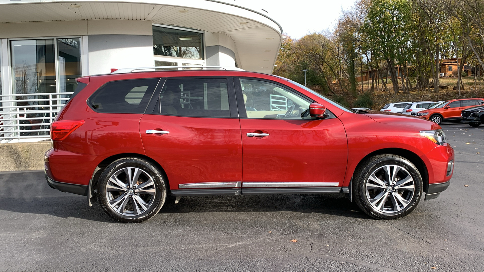 2020 Nissan Pathfinder Platinum 4