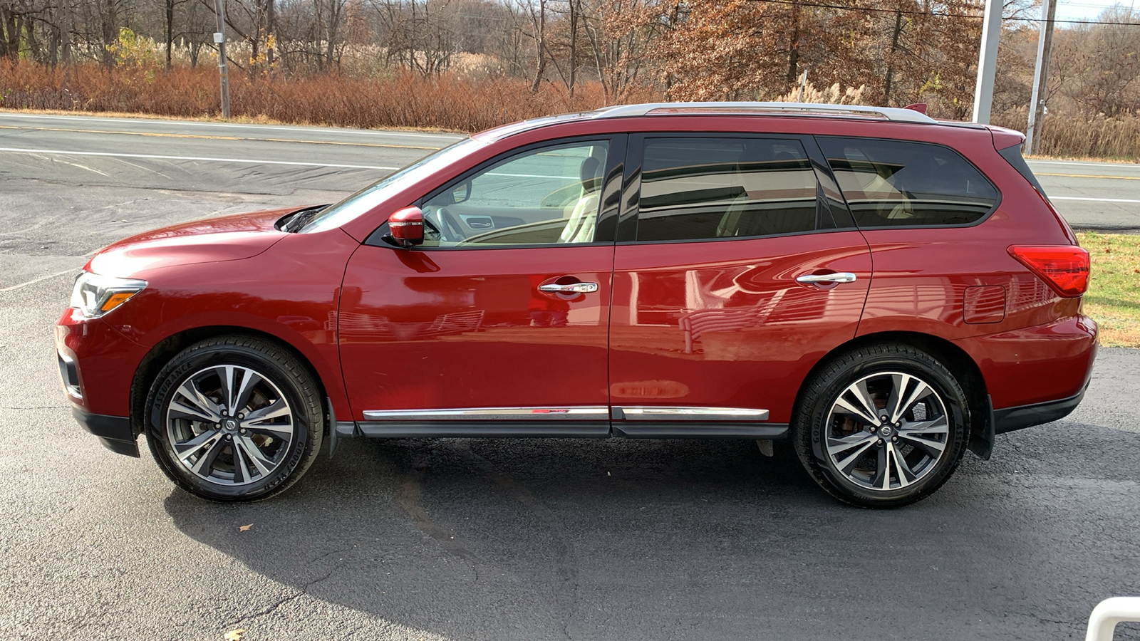 2020 Nissan Pathfinder Platinum 8