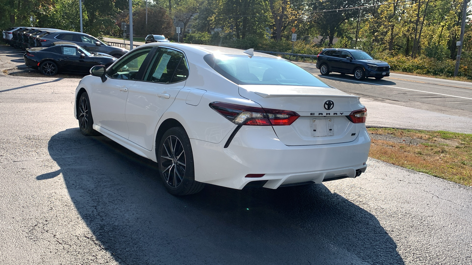 2022 Toyota Camry SE 7