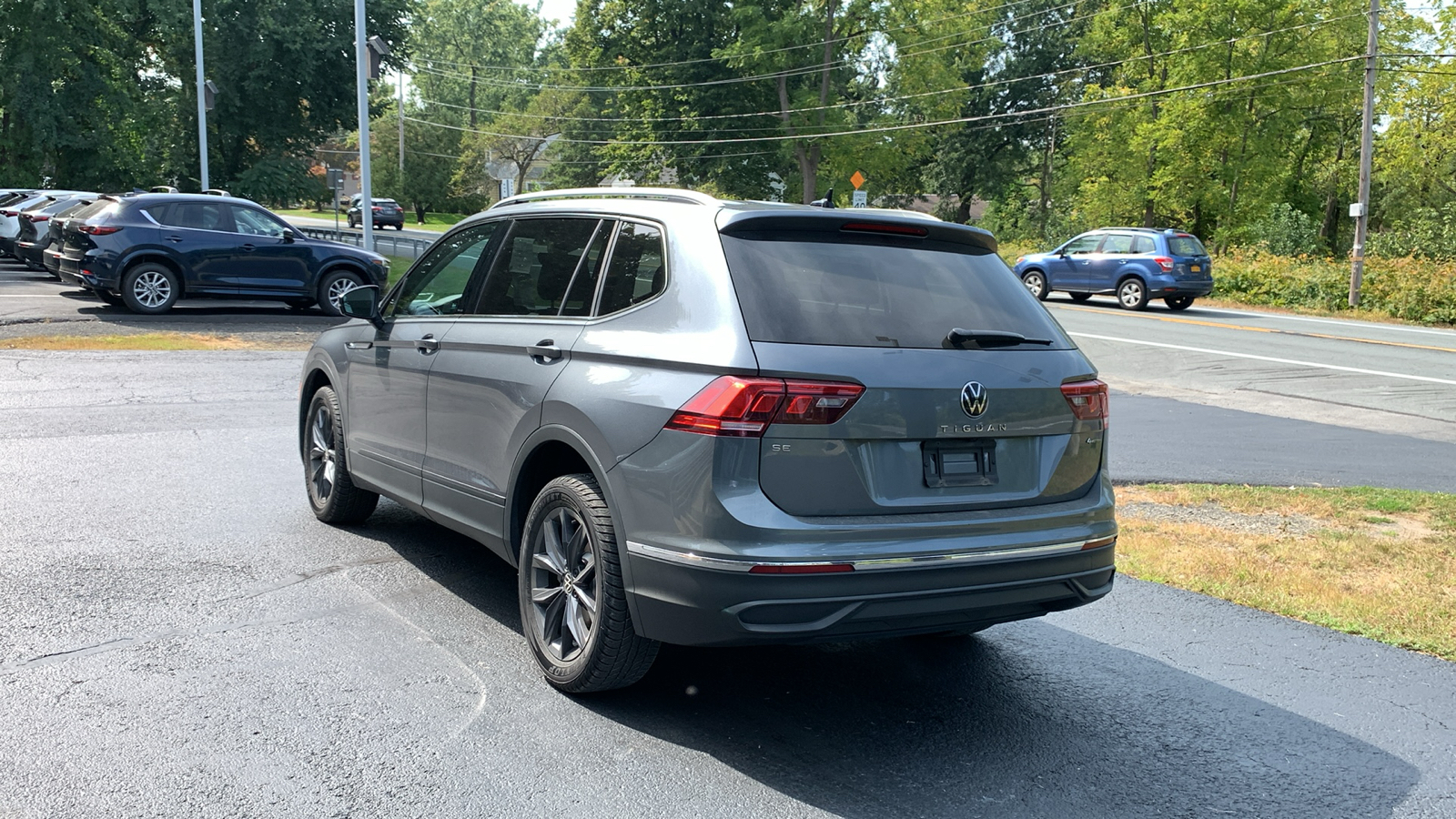 2022 Volkswagen Tiguan 2.0T SE 7