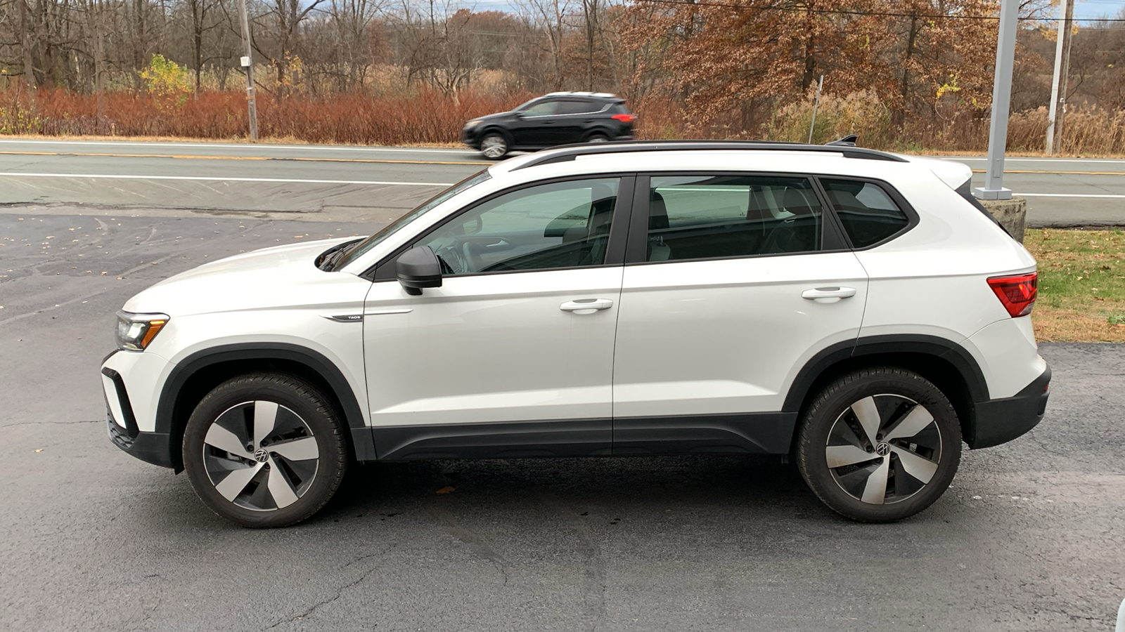 2024 Volkswagen Taos 1.5T S 8