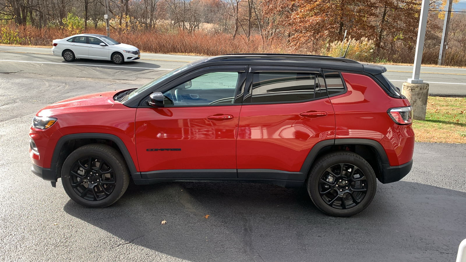 2023 Jeep Compass Altitude 8