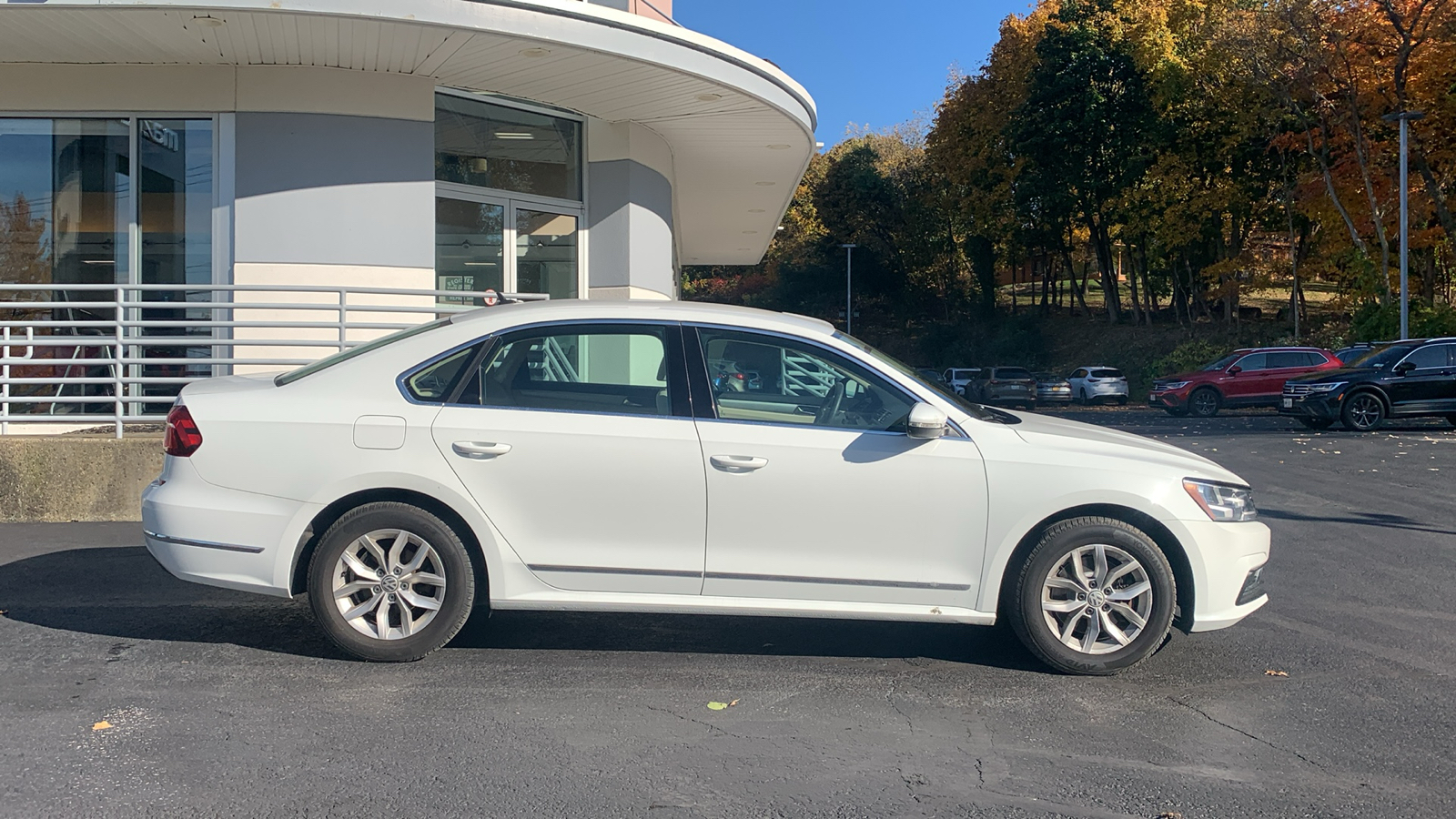 2017 Volkswagen Passat 1.8T S 4