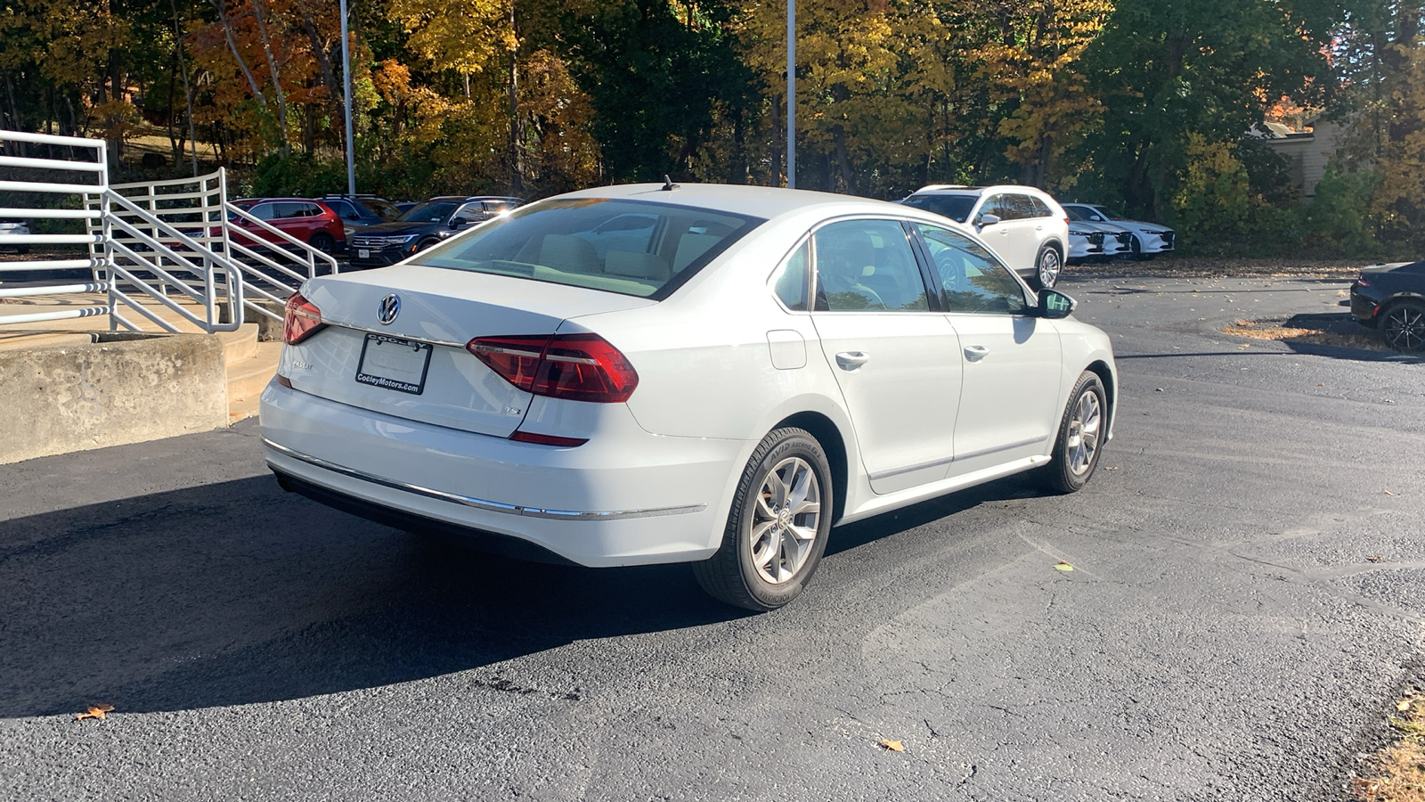 2017 Volkswagen Passat 1.8T S 5