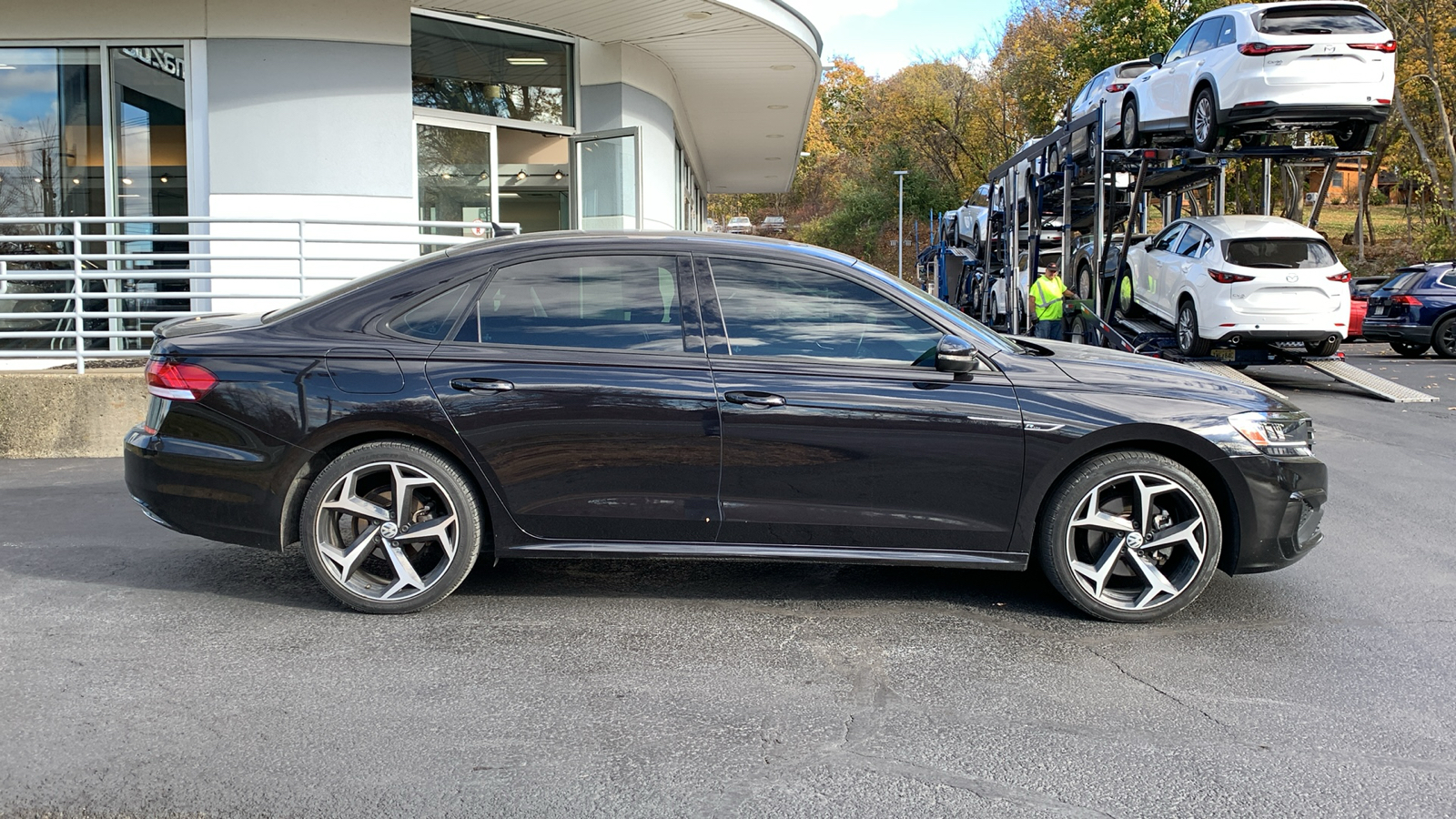 2021 Volkswagen Passat 2.0T R-Line 4