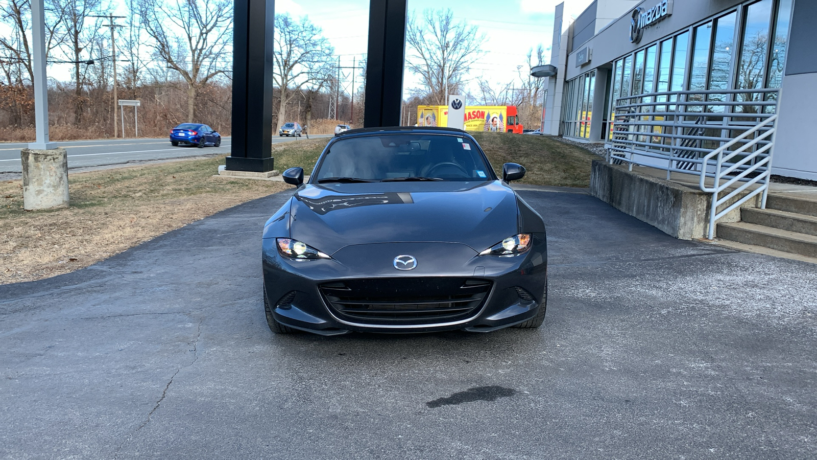 2022 Mazda MX-5 Miata Grand Touring 2