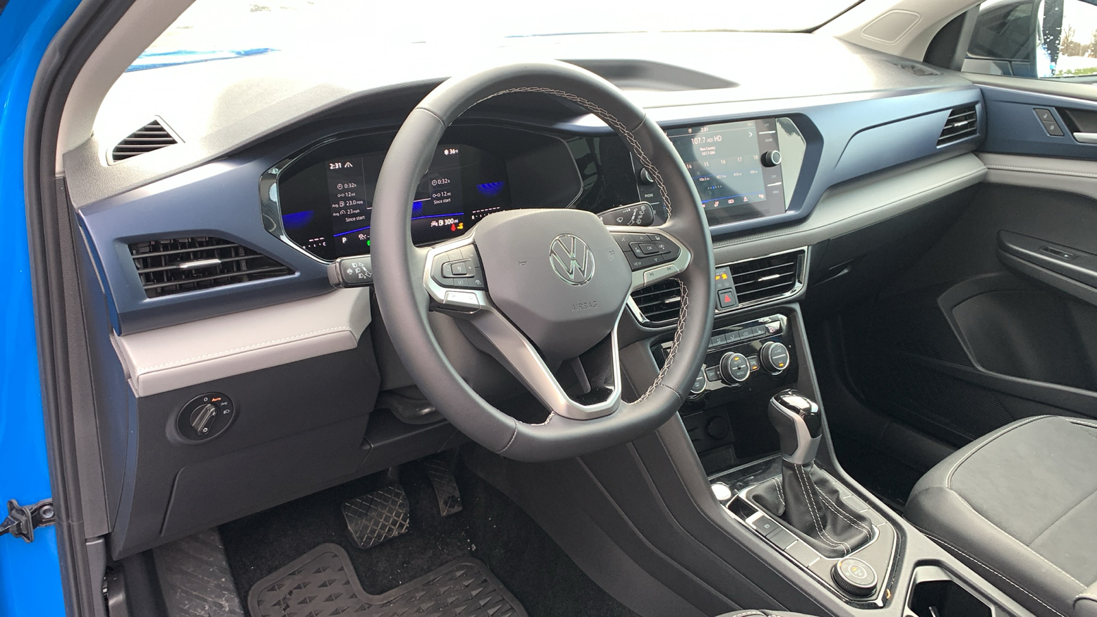 2024 Volkswagen Taos 1.5T SE 10