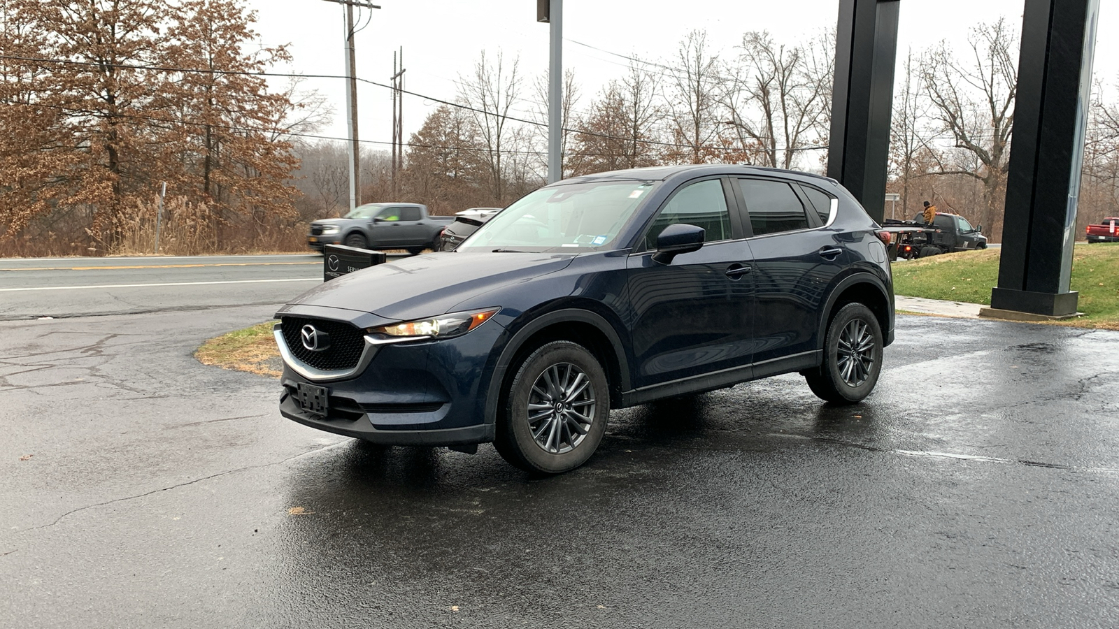 2017 Mazda CX-5 Touring 1