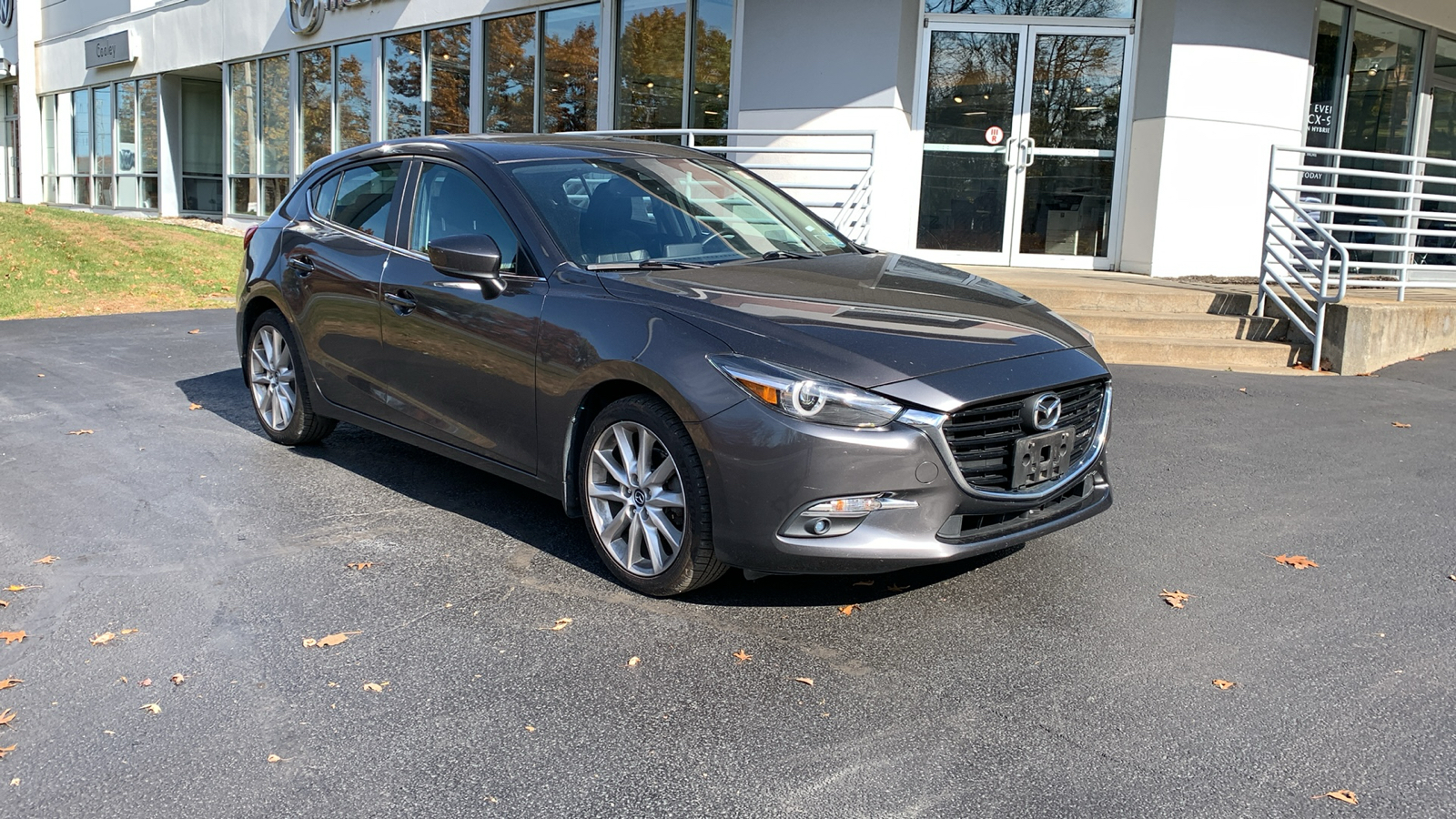 2017 Mazda Mazda3 Grand Touring 3